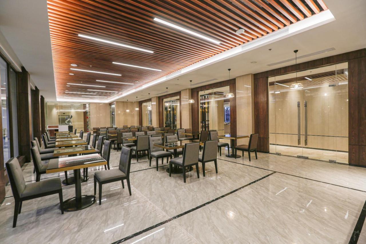Hotel Casiana & Events Center Tagaytay Managed By Hii Tagaytay City Buitenkant foto